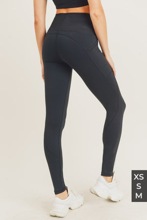 Knot Your Average Leggings